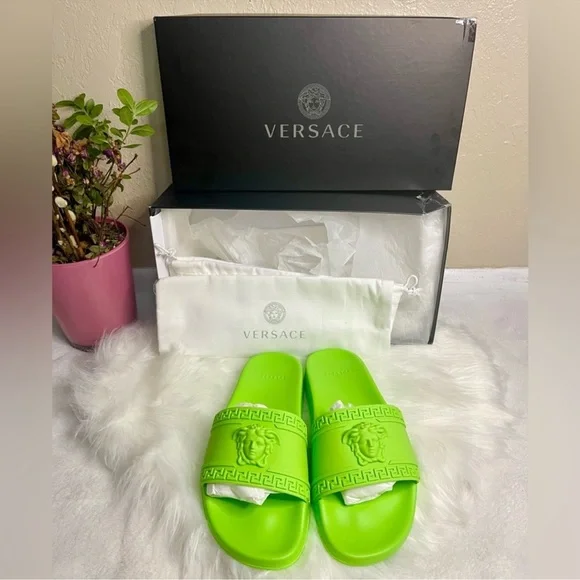 New Versace Women's Green Neon Medusa Head Embossed Slippers - Picture 1 of 11